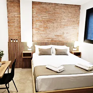 https://ariqus-fira-apartments.catalonia-hotels.com